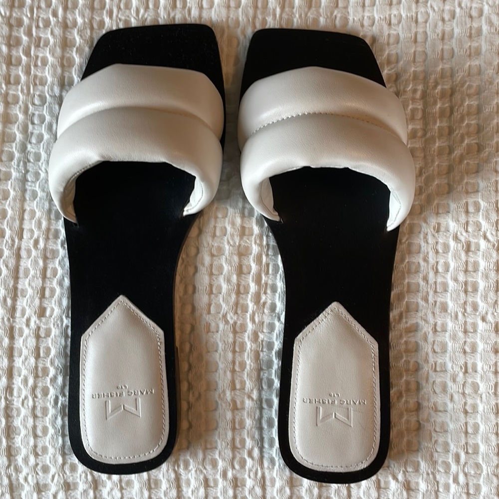 Marc Fisher Ralla Sandals/Slides Size 8
